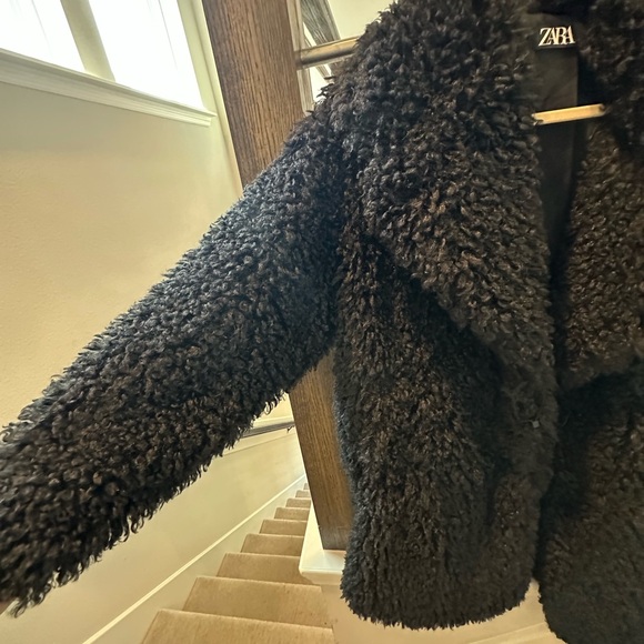 New Zara Jacket - Picture 3 of 8
